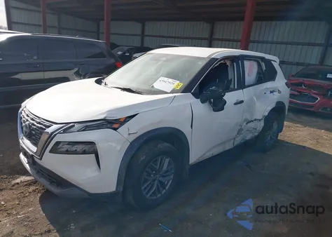 2022 Nissan Rogue S Fwd z USA, uszkodzony, nr VIN 5N1BT3AA5NC685364